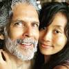 Watch full video song is kadar pyar hai tumse ae humsafar featuring dashing milind soman from the album deewana sung by. 1