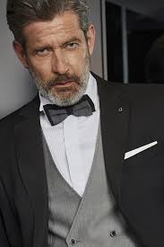 Abiti da Sposo I Caliani