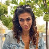 Sophia Reece's Instagram, Twitter & Facebook