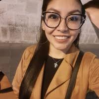 10+ perfiles de «Lili Contreras»