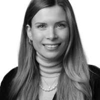 70+ "Julia Bang" profiles