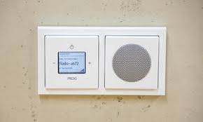 Suchen sie ein radio mit akku fürs badezimmer, achten sie vor allem auf die wasserdichtigkeit. Steckdosenradio Selbst De