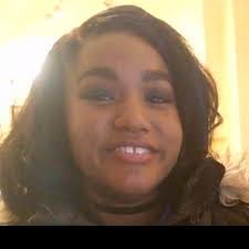 Traci Calhoun's Instagram, Twitter & Facebook