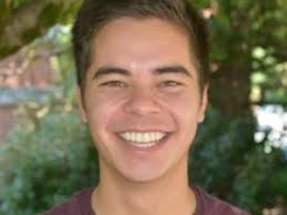 Physics Grad Student Matthew Ennis Wins Deans Award for Excellence in  Teaching