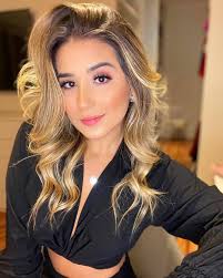 Hello from Denmark Single ready to travel to any country invite me