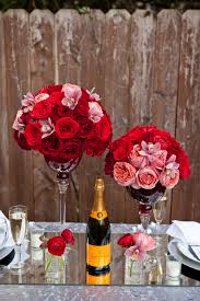 Check out these eight creative ways to dress your valentine's day table. 20 Utmost Beautiful Valentine S Day Table Settings To Charm Your Special One Cute Diy Projects