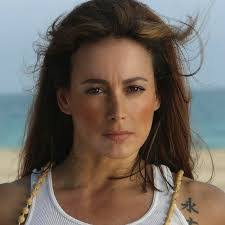 Tara Rawson's Instagram, Twitter & Facebook