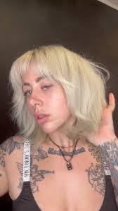 Jenna Hood's Instagram, Twitter & Facebook