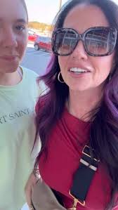 Big powder brushes are great, but if you want a smoother, more precise  finish—grab a smaller brush instead!” “A small brush lets you get into  those tricky areas—like around the nose, under