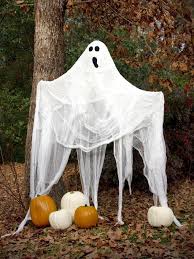 Best Halloween Decor With Pumpkin And Flying Ghost Halloween Halloweenpart Halloween Ghost Decorations Halloween Diy Outdoor Halloween Outdoor Decorations