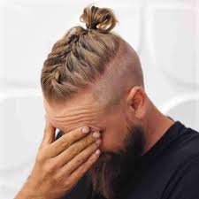 Evidently, this hairstyle is not for the faint of heart, nor is it for the ones who have a. 30 Top Knot Styles For Men Top Knot V Man Bun Men Hairstyles World