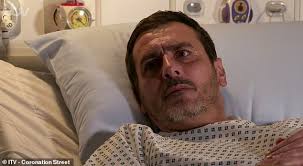 Coronation Street: Ken and Peter Barlow discuss mental health