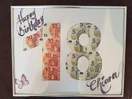 Aus festem bastelkarton eine verpackung für die flasche basteln, dann eine kleine tasche falten und aufkleben. 18 Geburtstag Geldgeschenk Geldgeschenk 18 Einzigartig Fur Auto Als Geschenk Verpacken From My Home 18 Gebur Geldgeschenke Geburtstag Geldgeschenke Geschenke