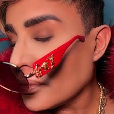 Marilyn Abreu's Instagram, Twitter & Facebook