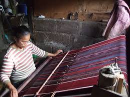 Http Www Topindonesiaholidays Com Blog P 1771 Ulos Batak Sumatra Toba