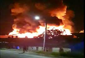 La noi puteti gasi piese de mobilier diverse, printre care putem enumera: Foto Video Incendiu La Fabrica De MobilÄƒ Din Localitatea MureÈ™eanÄƒ Fantanele Realitatea De MureÈ™
