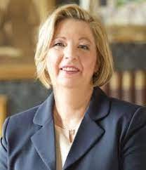 Renate weber (born 3 august 1955) is a romanian lawyer and human rights activist who, in november 2007, was elected as member of the european parliament. Makler Empfehlung Renate Weber Neunkirchen Seelscheid