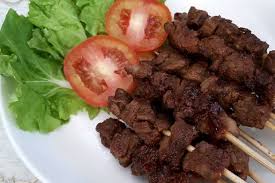 Rasanya nggak kalah top dari jajanan kebab di luar. 5 Resep Aneka Sate Untuk Meriahkan Tahun Baru Anda