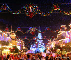 Ahhh Man And My Family Will Be Here Without Me In 24 Days It S Magical Disney World Christmas Disney Holiday Very Merry Christmas Party