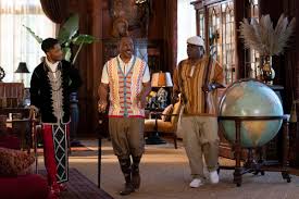 A wealthy african prince travels to new york city, posing as an average guy in order to seek out a worthy american woman to become his wife. Ugly Abroad Coming 2 America Flops In Spite Of All Star Cast Entertainment Dentonrc Com