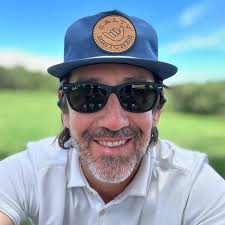 From the trails to the course, @getsaltybritches keeps me blister and chafe  free. 🤙🏻 #run #golf #runner #golfr #thebest #ointment #rayban  #aftershocks #getsalty #getsaltybritches #chafe #blister #free #trails  #course #golf #noblisters #thanks #