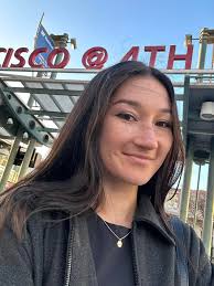 Hi all! My name is Megan (26F) and I'm seeking ~2-3 roommates to share an  apartment with in SF starting late Dec