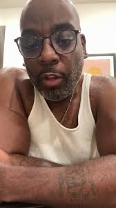 Yall wanna hear about the day party?!