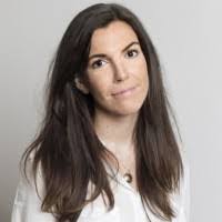 Isabel Holm's Instagram, Twitter & Facebook