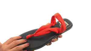 I bought them when i went on a trip to cabo san lucas mexico because i knew i was going to be doing a lot of walking and needed a sturdy sandal that had a lot of cushion in it also. Sanuk Yoga Triangle Sku 8622861 Youtube