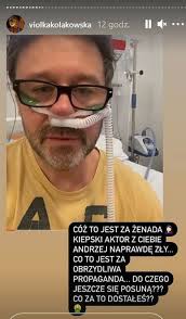 Widać na nim, że wokalista jest podłączony pod tlen. Viola Kolakowska Do Chorego Na Covid Piaska Kiepski Aktor Z Ciebie Andrzej Kozaczek