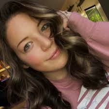 Cassidy Emerson (@cassemerson25)