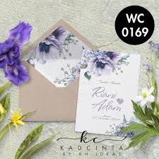 Hari ini, foto kad jemputan perkahwinan mereka mula tersebar di laman sosial. Home Wedding Cards Wedding Invitation Cards Kad Kahwin Cute766