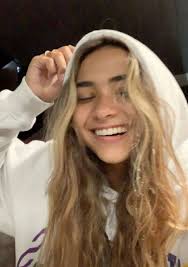 What is sienna mae gomez's job? 72 Images About Sienna Gomez On We Heart It See More About Sienna Gomez Sienna Mae Gomez And Gomez