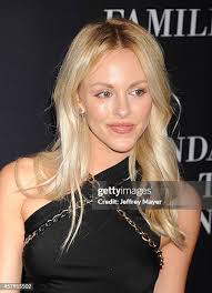 204 Jennifer Shea Photos & High Res Pictures