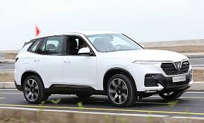 Đại lý vinfast vinh theo tiêu chuẩn vinfast. First Made In Vietnam Vinfast Car Off The Production Line