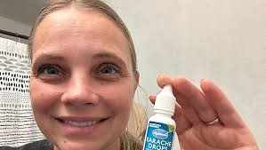 Amazon.com: Hyland's Earache Drops, Natural Relief of Swimmer's Ear, Cold  and Flu, Allergy Symptoms, Ages 4 and up, Day and Night, 0.33 Fl Oz :  Health & Household