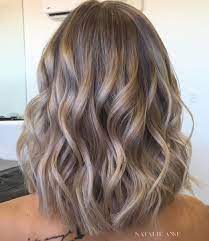 ash highlights ash highlights schulterlang dunkelbraune haare mittellange haare frisuren einfach mittellange haare