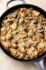 This Easy Chicken Stroganoff Recipe Is Loaded With Mushrooms And The Classic Flavorful And Chicken Stroganoff Stroganoff Recipe Easy Chicken Stroganoff Recipe