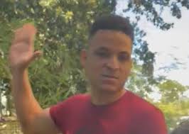 Dejan en libertad a Steven, el joven que golpeó a compañero en universidad  de SFM