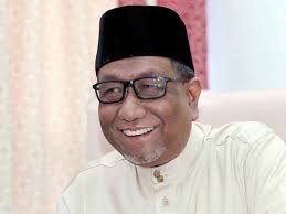 Ringkasan ini semoga bermanfaat juga bagi jamaah yang ingin mendalami materi baik karena terlewat atau. Umat Islam Di Pahang Solat Aidilfitri Di Rumah