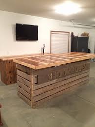 54 Amazing Bars Made From Pallet Wood For Your Inspiration Wood Pallet Bar Wooden Pallet Bar Wooden Pallet Projects