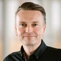 600+ "Bood" profiles