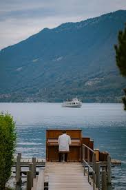 Is Seri On That Boat Rijunghyuk Cloy Di 2020 Drama Korea Aktor Gambar