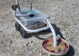 This metal detector is designed to detect various metals similar to other top metal detectors for beginners, this detector features a large 10 inches search coil. Raspberry Pi Powered Metal Detecting Robot Video Geeky Gadgets