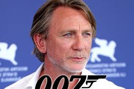Daniel Craig