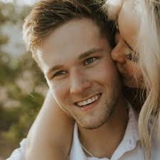 Savannah Mitchell and Noah Oxford's Wedding Website