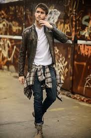 White T Shirt And That Leather Jacket Hipster Mens Fashion Mens Street Style Mens Outfits