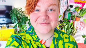 Fashion designer who left pub without paying £56 meal bill is accused of  taking items from gift shop