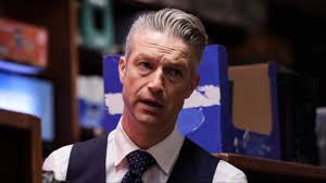 Law And Order: SVU's Fall Finale Was A Devastating Showcase For Peter  Scanavino As Carisi, But I'm Confused By The Winter Premiere Promo