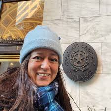 Michelle Damiani, author